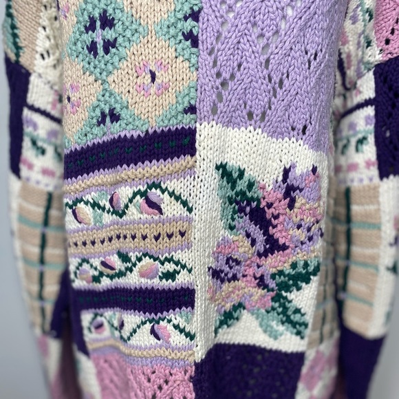 Vintage Cottagecore Floral Knit Purple Sweater - Picture 2 of 7